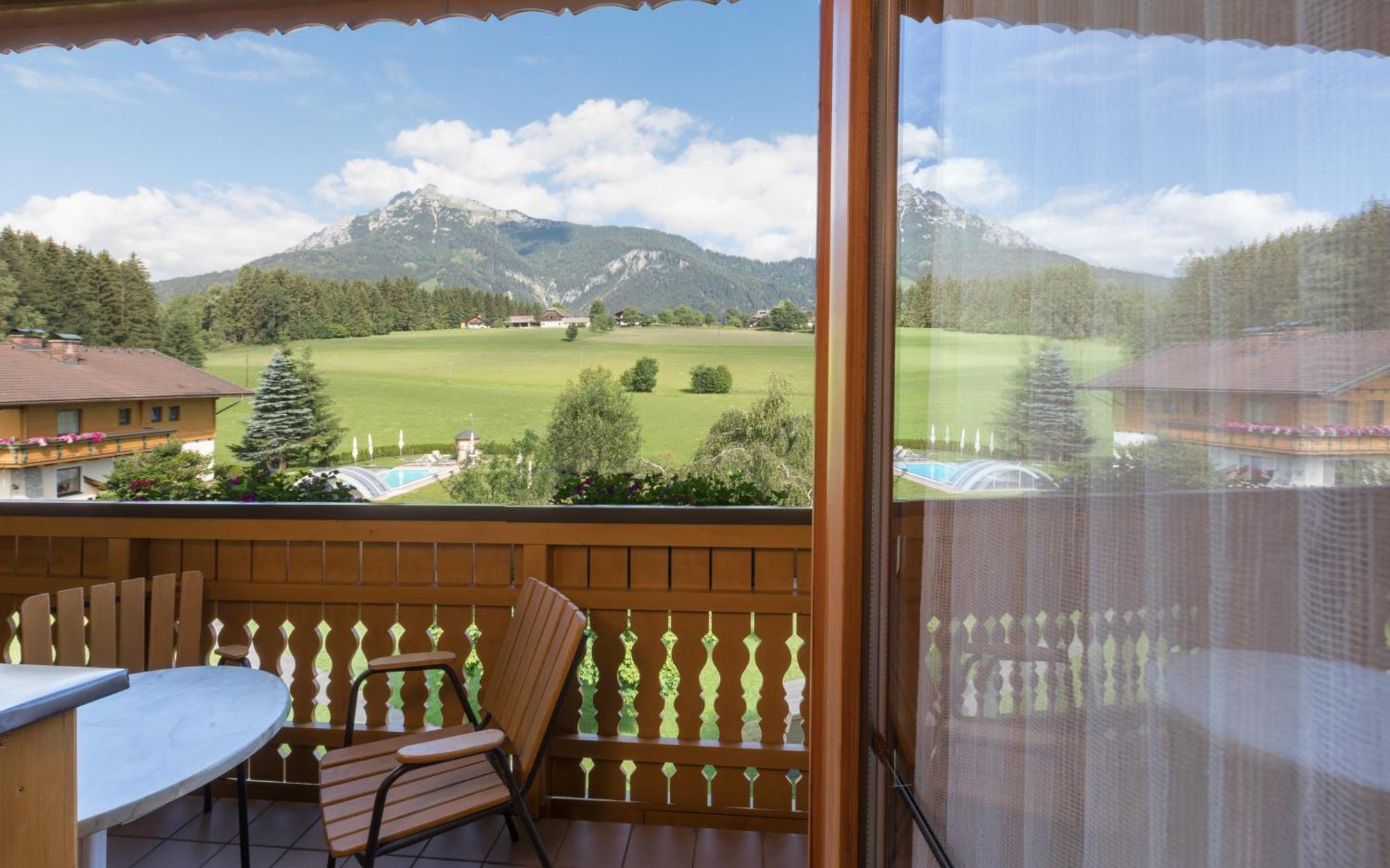 Landhotel Haeuserl Im Wald Grobming Εξωτερικό φωτογραφία