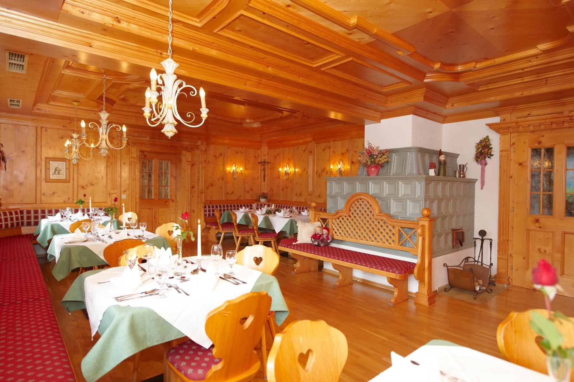 Landhotel Haeuserl Im Wald Grobming Εξωτερικό φωτογραφία