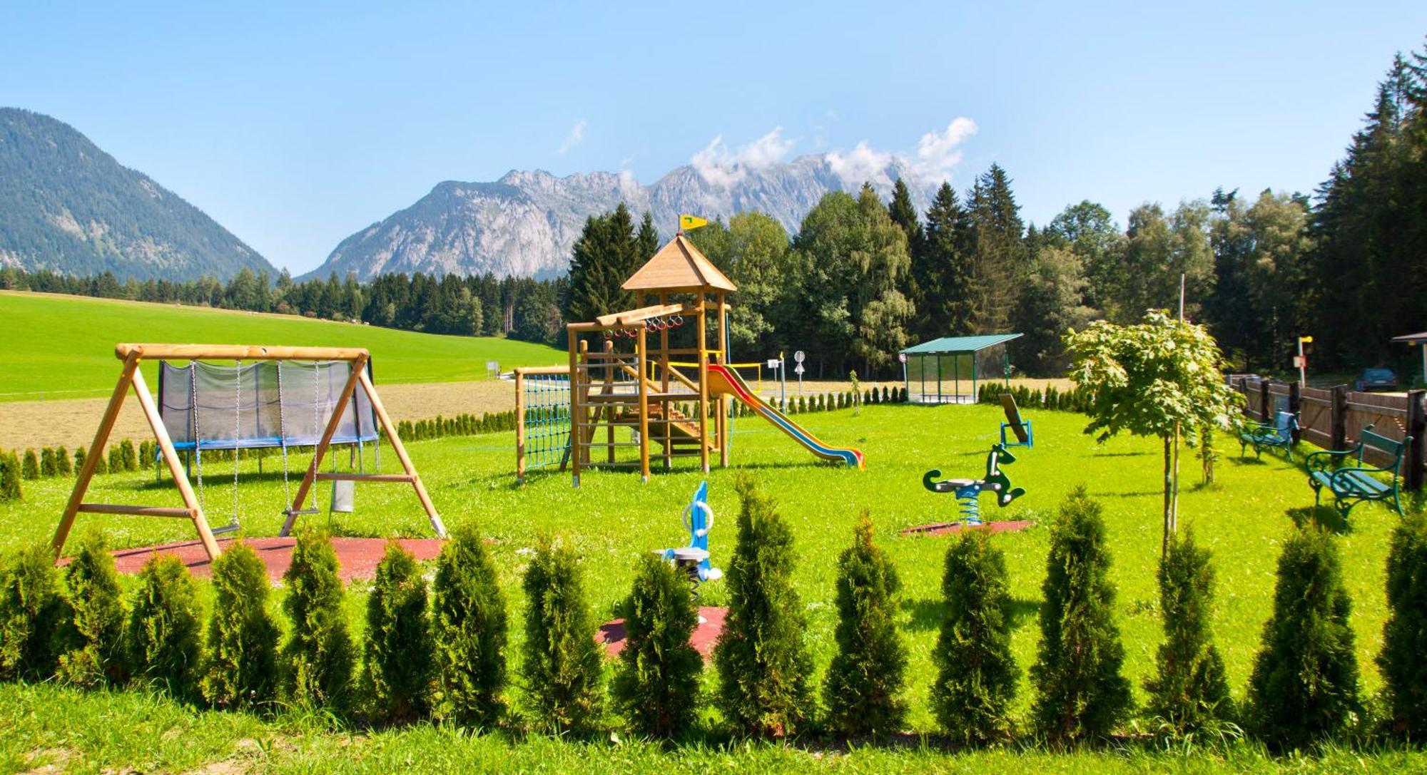 Landhotel Haeuserl Im Wald Grobming Εξωτερικό φωτογραφία